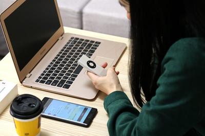 小米生態(tài)鏈企業(yè)打造魔芋AI翻譯機(jī),實(shí)測告訴你性能如何