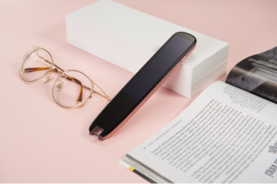 訊飛翻譯筆S10 助力孩子實(shí)現(xiàn)假期英語“彎道超車”